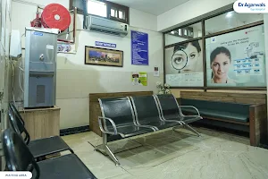 Mirchia's Laser Eye Clinic, a unit of Dr Agarwals Eye Hospital image