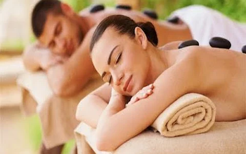 aroma massage & spa image