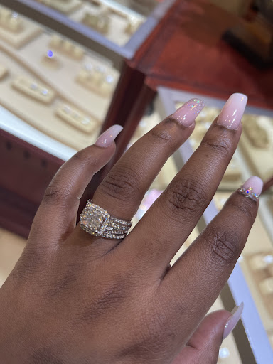Jewelry Store «Benchmark Jewelers - Town East Mall», reviews and photos, 1162 Town East Mall, Mesquite, TX 75150, USA