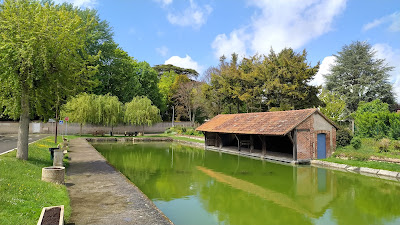 Éolienne de Berchères-les-Pierres à Berchères-les-Pierres