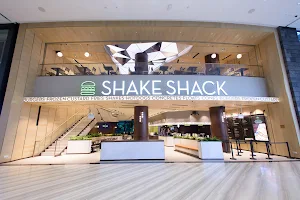 Shake Shack Jewel Changi image