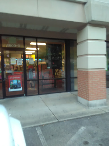 Video Game Store «GameStop», reviews and photos, 8800 Dixie Hwy STE C, Louisville, KY 40258, USA