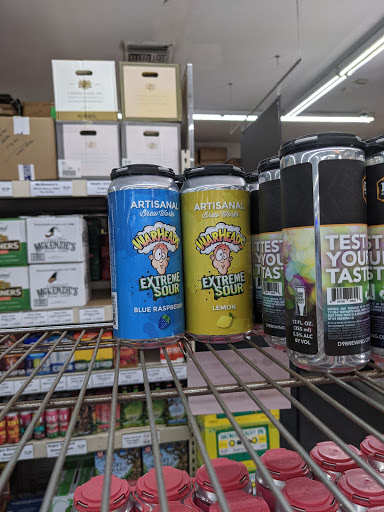 Liquor Store «Bayway World of Liquors», reviews and photos, 639 Bayway, Elizabeth, NJ 07202, USA