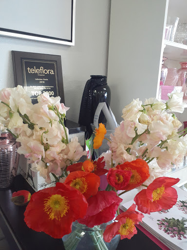 Lake View Florist image