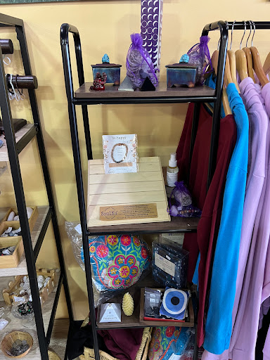 Health Food Store «Rainbow Blossom Wellness Center», reviews and photos, 3608 Springhurst Blvd, Louisville, KY 40241, USA