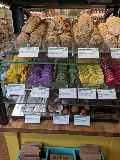 Grocery Store «Whole Foods Market», reviews and photos, 3000 Telegraph Ave, Berkeley, CA 94705, USA