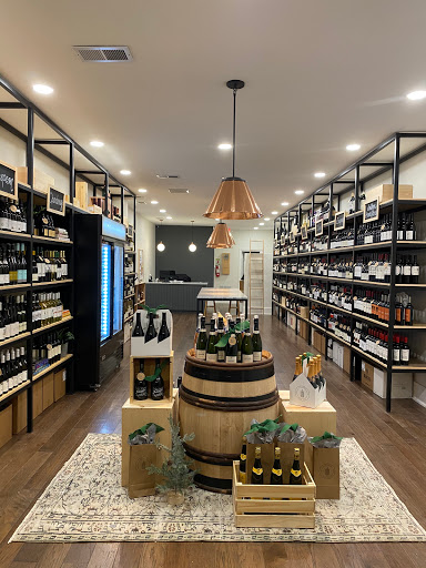 Vinissimo Wine Shop image 2