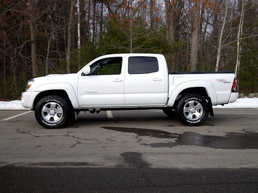 Used Car Dealer «Auto Mart Truck & Car Sales», reviews and photos, 53 S Main St, Derry, NH 03038, USA