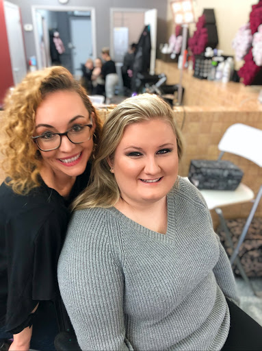 Hair Salon «True Salon», reviews and photos, 1620 W Northwest Hwy, Arlington Heights, IL 60004, USA