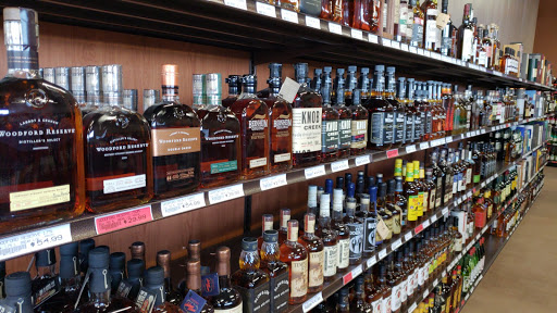 Liquor Store «Eagle Liquor Lino Lakes MN», reviews and photos, 730 Apollo Dr #190, Lino Lakes, MN 55014, USA