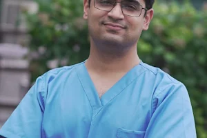 Dr. Akshat Malik- Head & Neck Cancer Surgeon in Max Hospital image