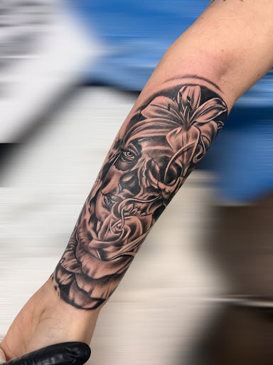 Explore brothers and sisters tattoo ideas, creative tattoo ideas in Athol, available at Ragnark Tattoo Company