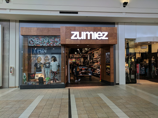 Clothing Store «Zumiez», reviews and photos, 401 NE Northgate Way, Seattle, WA 98125, USA