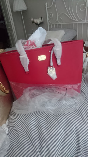 Fashion Accessories Store «Michael Kors», reviews and photos, 1650 Premium Outlet Blvd #1800, Aurora, IL 60502, USA