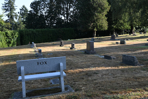 Funeral Home «City View Funeral Home and Cemetery», reviews and photos, 390 Hoyt St S, Salem, OR 97302, USA