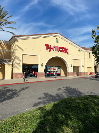 Department Store «T.J. Maxx», reviews and photos, 12387 Limonite Ave, Mira Loma, CA 91752, USA