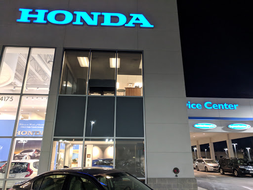 Honda Dealer «Honda Of Chantilly», reviews and photos, 4175 Stonecroft Blvd, Chantilly, VA 20151, USA