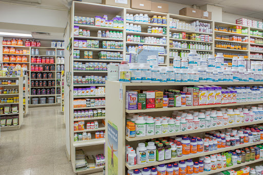 Health Food Store «Life Spring Health Foods & Juice Bar», reviews and photos, 3178 N Clark St, Chicago, IL 60657, USA