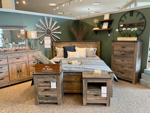 Furniture Store «Ashley HomeStore», reviews and photos, 8251 W Golf Rd, Niles, IL 60714, USA