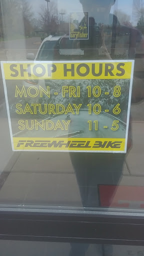 Bicycle Store «Penn Cycle : Woodbury», reviews and photos, 6415 Lake Rd, Woodbury, MN 55125, USA