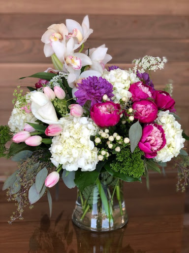 Florist «Irish Rose Flower Shop», reviews and photos, 25571 Woodward Ave, Royal Oak, MI 48067, USA