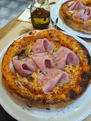 Gusti Gusto à Paris