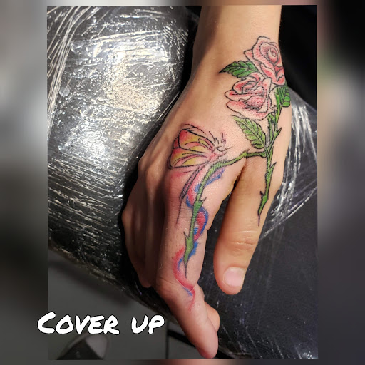 Explore feminine tattoo sleeve ideas, creative tattoo ideas in Florence, available at Frosted Ink Tattoos