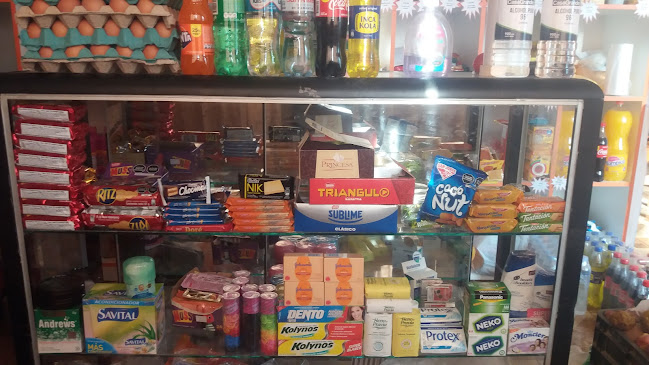 Opinii despre "Bodega Percy" în Parcona - Tienda de ultramarinos