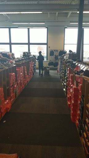 Book Store «Barnes & Noble», reviews and photos, 11 W Hillsdale Blvd, San Mateo, CA 94403, USA