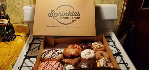 Donut Shop «Sprinkles Donut Shop», reviews and photos, 8467 Algoma Ave NE, Rockford, MI 49341, USA