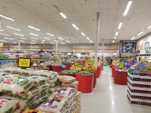 Supermarket «Rowes Supermarkets», reviews and photos, 5435 Blanding Blvd, Jacksonville, FL 32244, USA