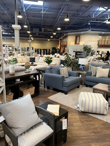 Furniture Store «Living Spaces - Monrovia», reviews and photos, 407 W Huntington Dr, Monrovia, CA 91016, USA