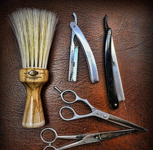 Barber Shop «East End Barber Shop», reviews and photos, 2622 Chamberlain Ln, Louisville, KY 40245, USA