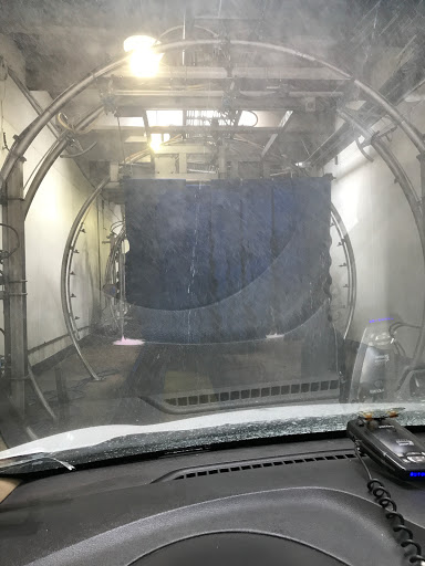 Car Wash «Riverboat Car Wash», reviews and photos, 3480 S Poplar St, Denver, CO 80224, USA