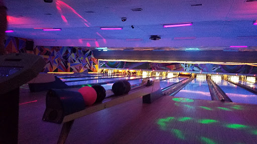 Bowling Alley «Bowl-A-Rena Bowling Lanes», reviews and photos, 200 Baughman Ave, Jeannette, PA 15644, USA