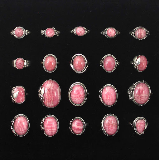 Jewelry Store «Silver Stream», reviews and photos, 237 Laskin Rd, Virginia Beach, VA 23451, USA