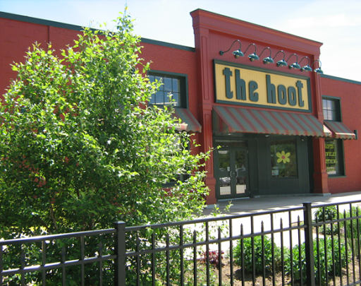 The Hoot, 86 Storrs Rd, Willimantic, CT 06226, USA, 