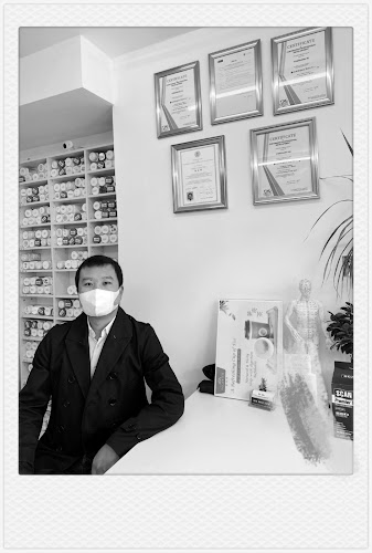 Comments and reviews of Dr Hu Acupuncture Centre
