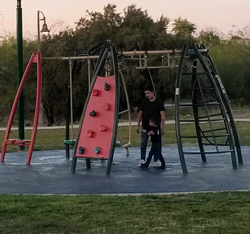 Park «Bicentennial Park», reviews and photos, 16705 N Nash St, Surprise, AZ 85378, USA