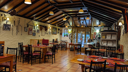 Restaurante La Herrería - C. de Cólogan, 7, 38400 Puerto de la Cruz, Santa Cruz de Tenerife, Spain