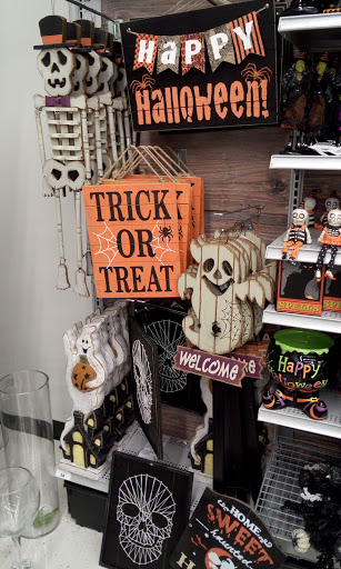 Craft Store «Michaels», reviews and photos, 11239 Ventura Blvd, Studio City, CA 91604, USA