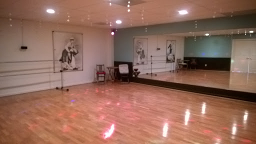 Dance School «Fred Astaire Dance Studio», reviews and photos, 117 Old State Rd, Brookfield, CT 06804, USA