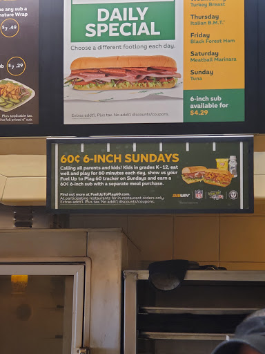 Restaurant «SUBWAY®Restaurants», reviews and photos, 9228 Lakewood Blvd, Downey, CA 90240, USA