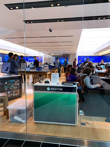 Computer Store «Microsoft Store», reviews and photos, 160 N Gulph Rd, King of Prussia, PA 19406, USA
