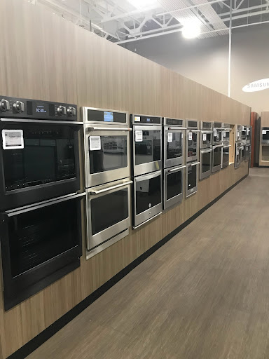 Electronics Store «Best Buy», reviews and photos, 3900 Tyler St, Riverside, CA 92503, USA