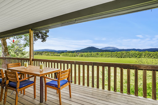 Real Estate Agency «Town & Country Realty», reviews and photos, 455 NW Tyler Ave, Corvallis, OR 97330, USA