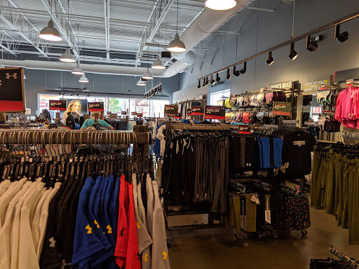 Clothing Store «Under Armour Factory House», reviews and photos, 5885 Gulf Fwy #920, Texas City, TX 77591, USA