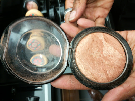 Cosmetics Store «MAC Cosmetics», reviews and photos, 4325 Glenwood Ave, Raleigh, NC 27612, USA