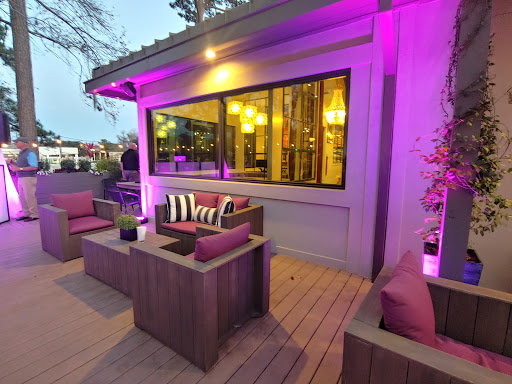 Wine Store «Wine & Cheese If You Please», reviews and photos, 24 Palmetto Bay Rd, Hilton Head Island, SC 29928, USA