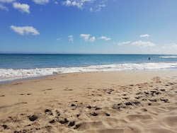 Zdjęcie H10 beach położony w naturalnym obszarze